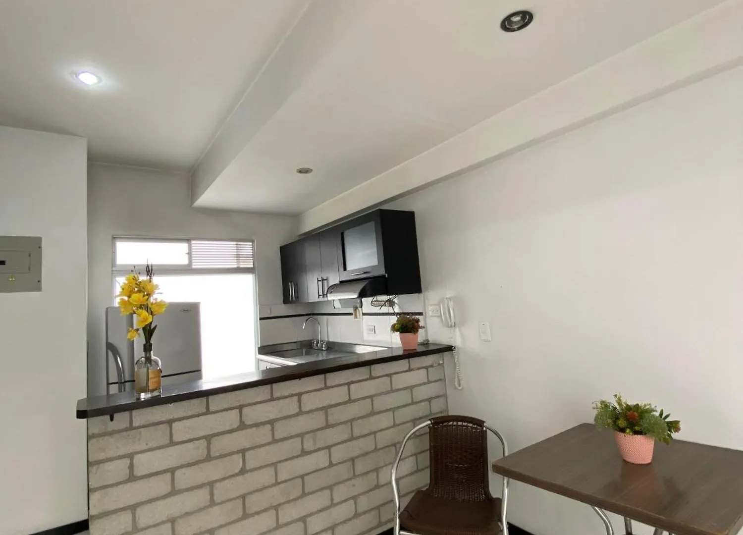Hotel Emporium El Coral Laureles Medellín 3*,  Colombia