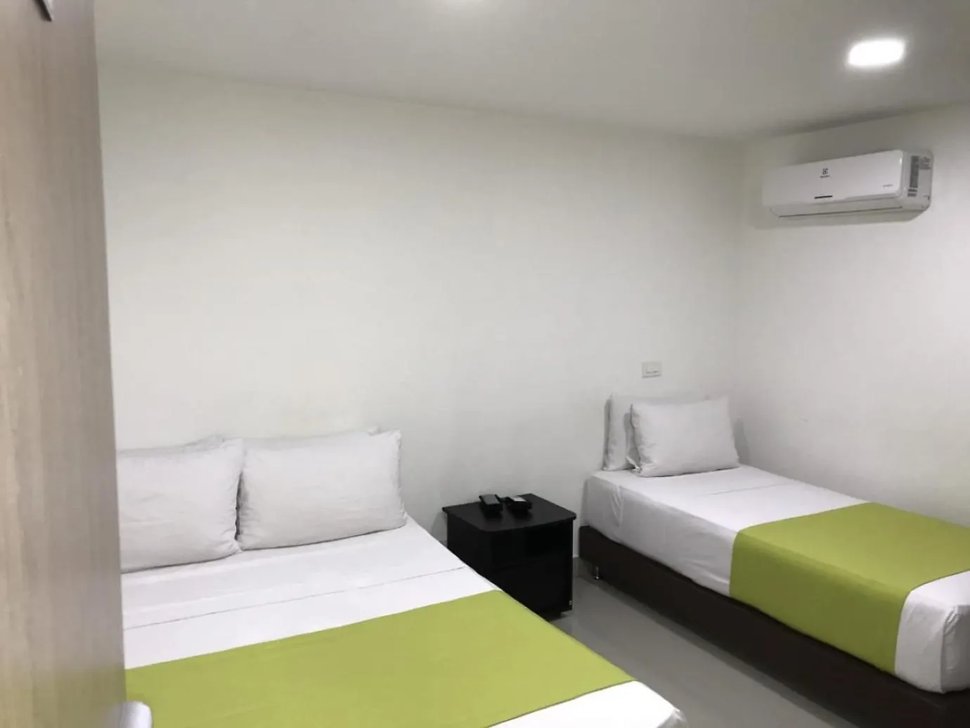 Hotel Emporium El Coral Laureles Medellín