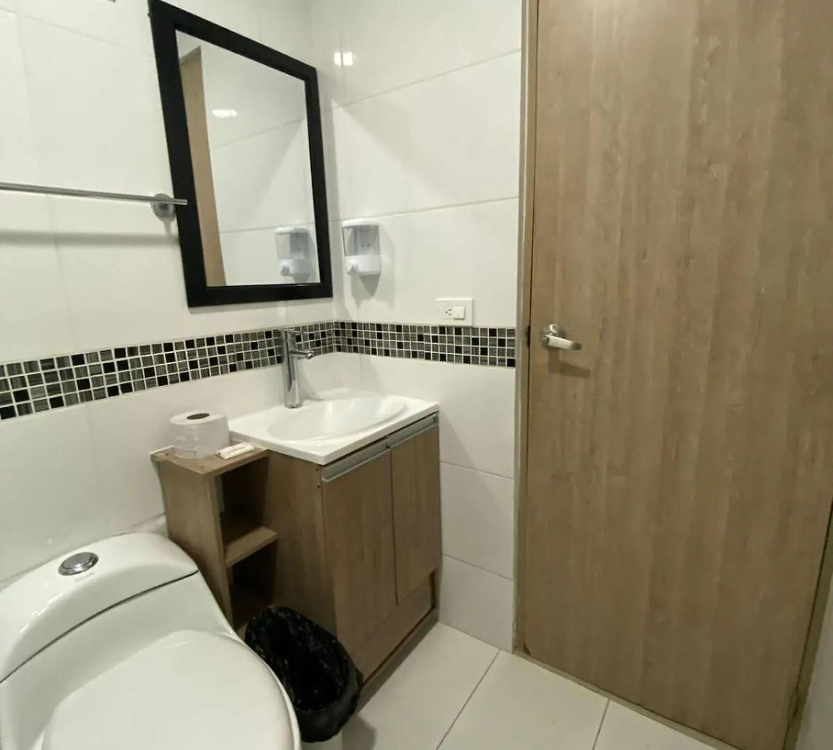 Hotel Emporium El Coral Laureles Medellín