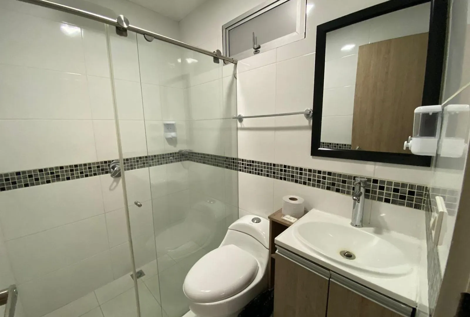 Hotel Emporium El Coral Laureles Medellín