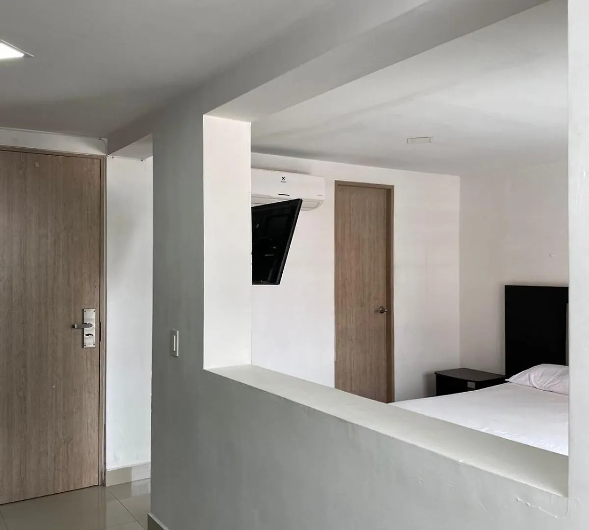 Hotel Emporium El Coral Laureles Medellín 3*,