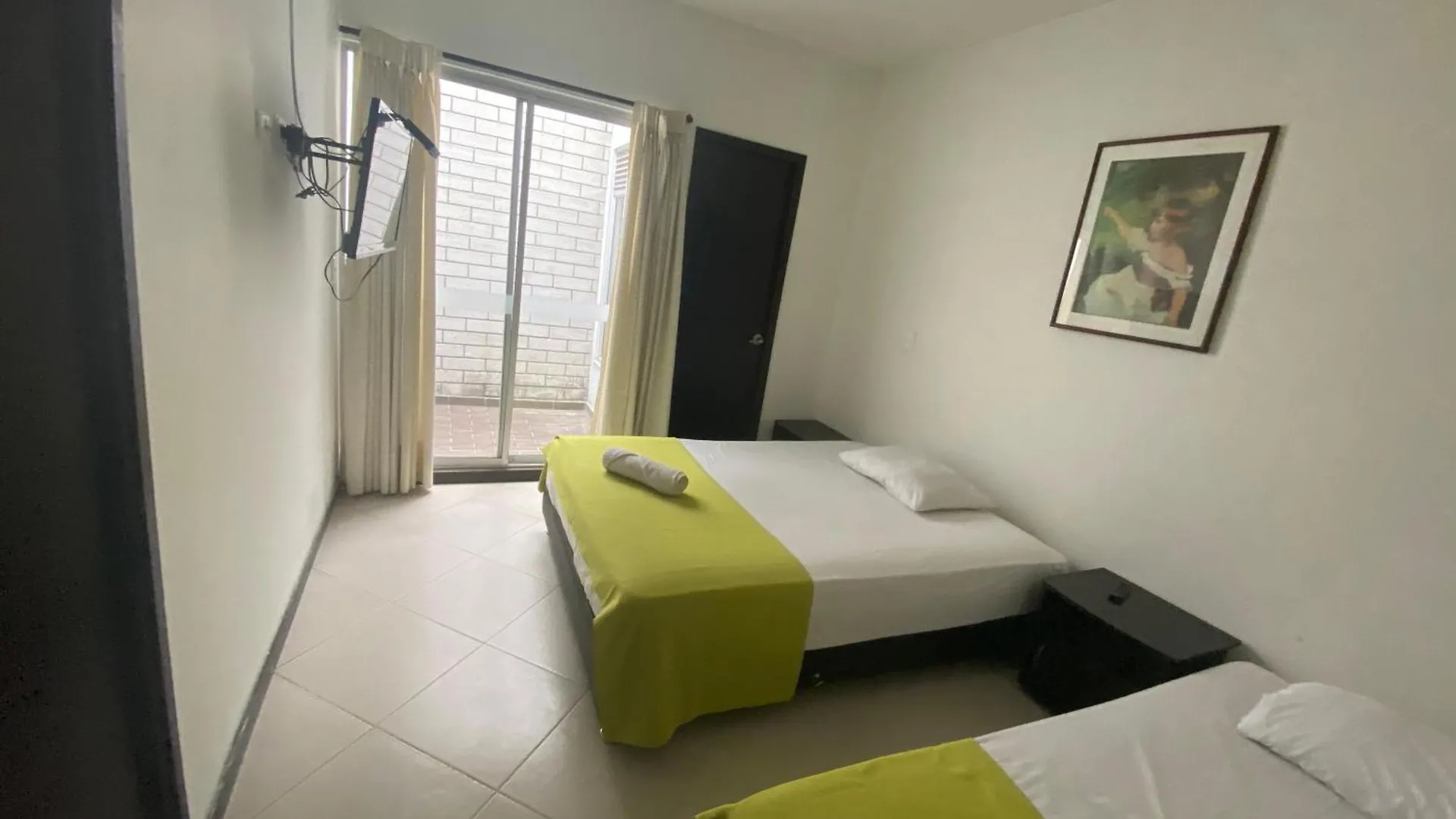Hotel Emporium El Coral Laureles Medellín 3*,