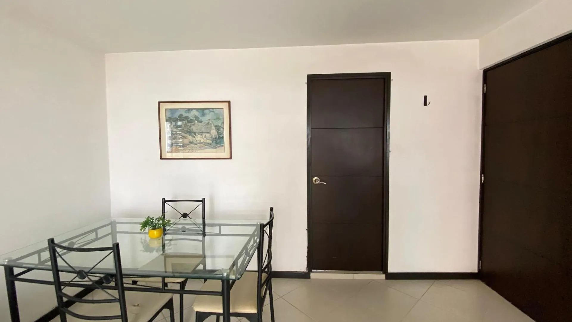 Emporium El Coral Laureles Medellin Hotel Colombia